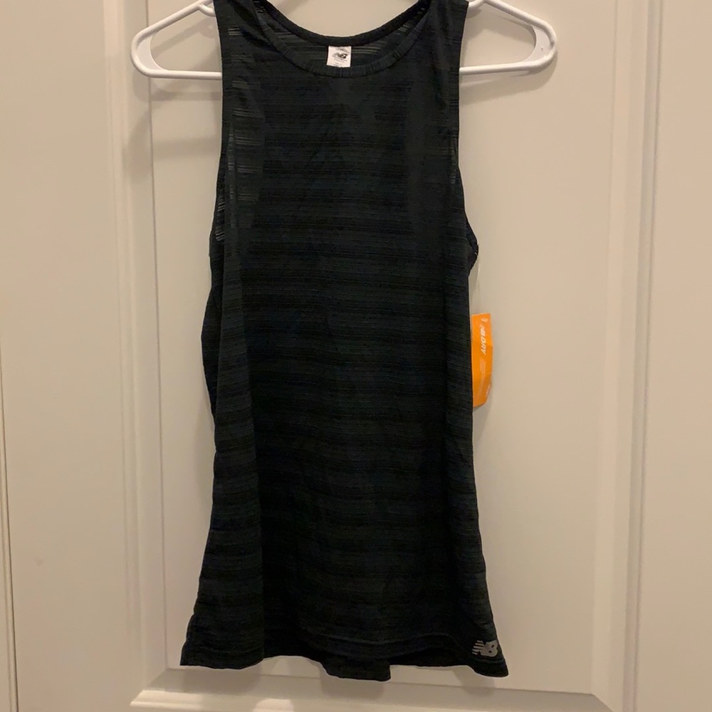New Balance - Black/gray sheer running tank